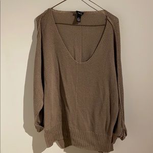 Trendy pullover sweater